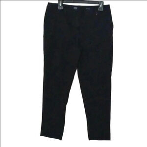 -- Black pants with pockets